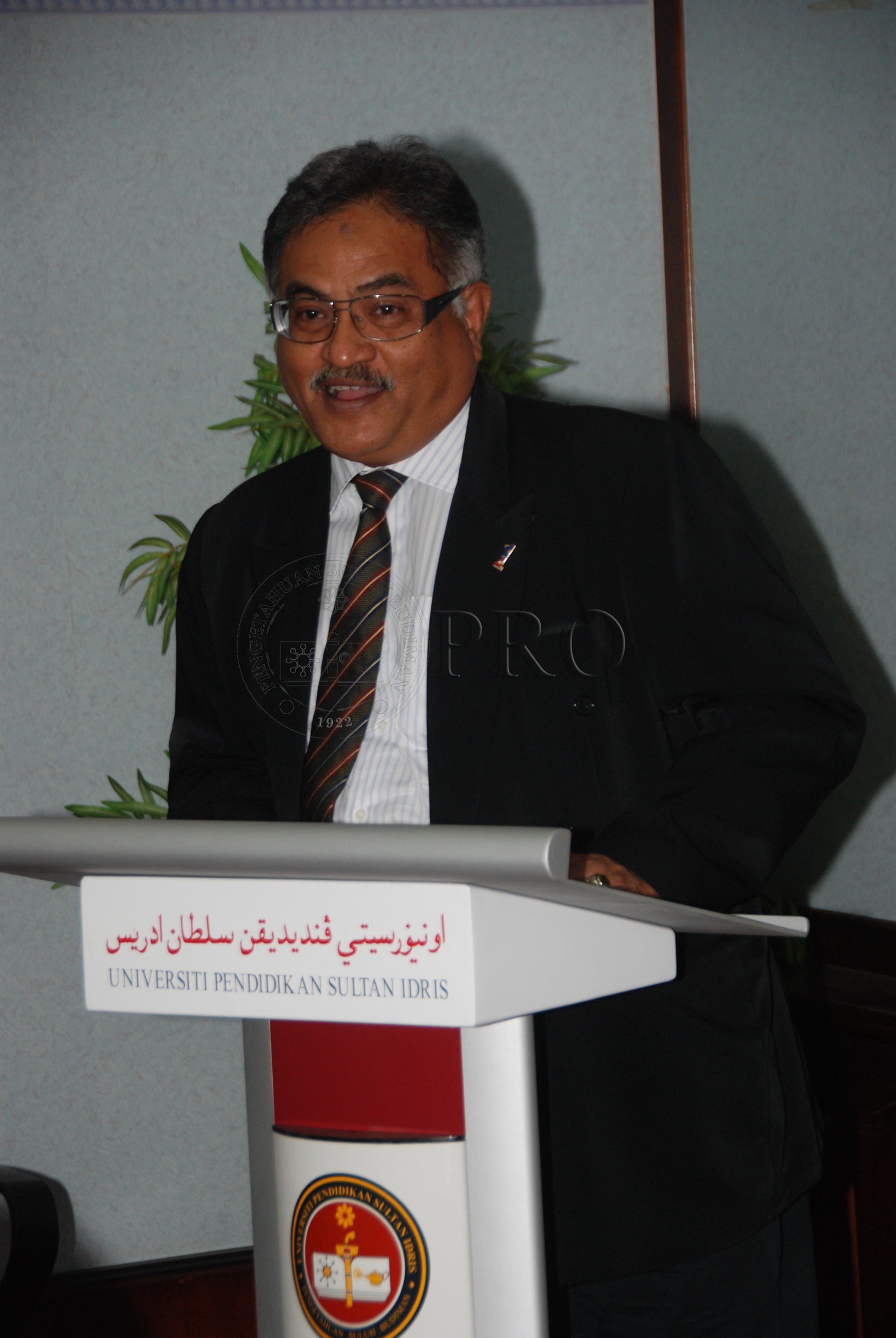 PRO 12 122 seni DSC 6350